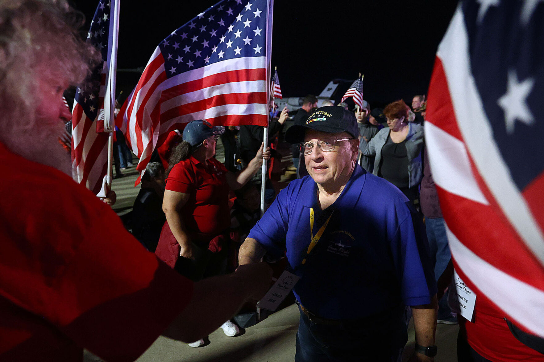 Honor Flight 76.jpg